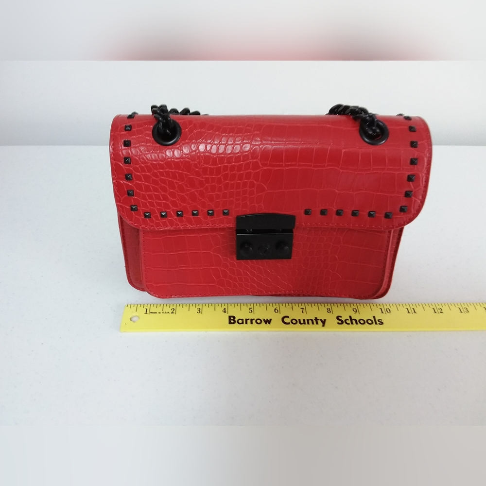 Badgley Mischka Red Croc-Embossed Shoulder Bag - Picture 6 of 9